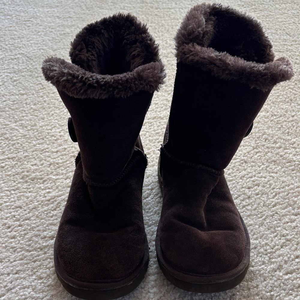 UGG Dark Brown Women’s Bailey Button Boots, Excellent Condition, 8